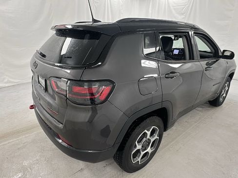 Used 2022 Jeep Compass Trailhawk w/ Trailhawk Elite Group image 3