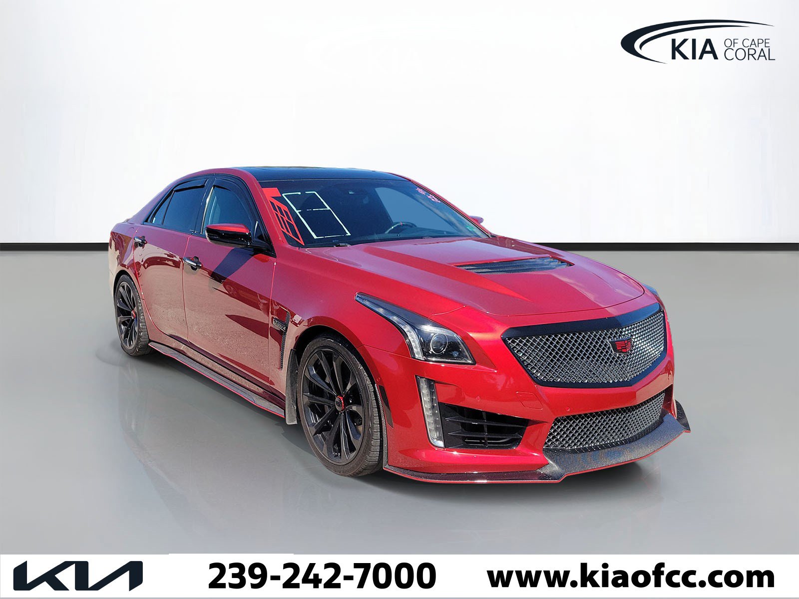 Used 2017 Cadillac CTS V w/ Luxury Package RWD image 1