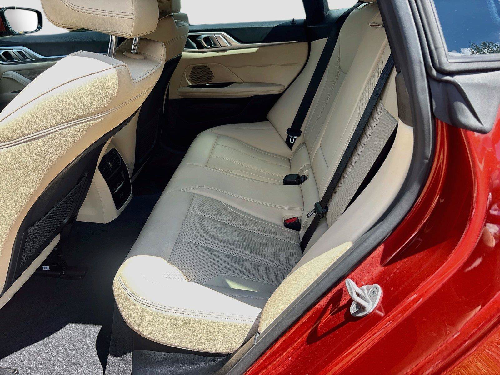 Used 2023 BMW i4 eDrive35 w/ Premium Package RWD image 13