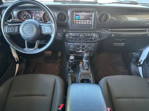 Used 2021 Jeep Wrangler Unlimited Sport AWD/4WD image 13