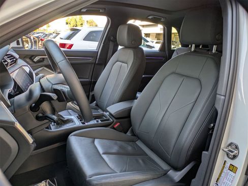 Used 2022 Audi Q3 2.0T Premium Plus w/ Premium Plus Package image 29