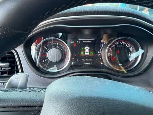 Used 2018 Dodge Challenger R/T Scat Pack w/ Technology Group RWD image 2