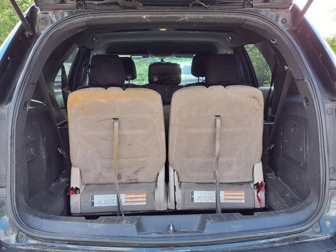 Used 2014 Ford Explorer XLT w/ Equipment Group 202A FWD image 8