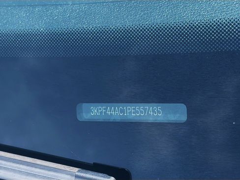 Used 2023 Kia Forte GT image 35