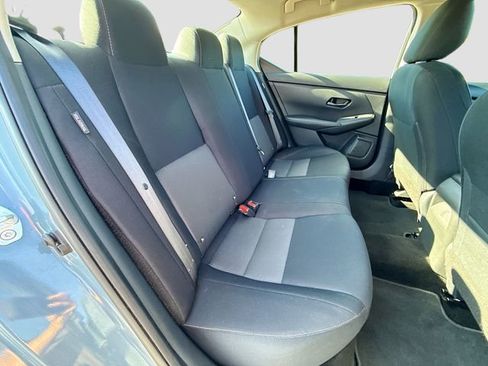 Used 2024 Nissan Sentra SV FWD image 24