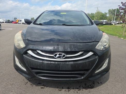 Used 2013 Hyundai Elantra GT w/ Touch & Go Pkg FWD image 3