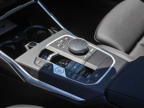 New 2026 BMW 330i Sedan w/ M Sport Package RWD image 18
