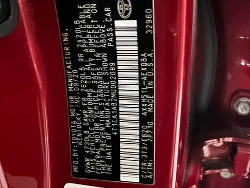 Certified 2021 Toyota Avalon XSE image 41