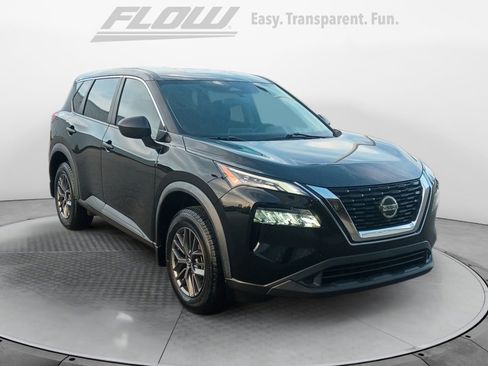 Used 2021 Nissan Rogue S FWD image 1
