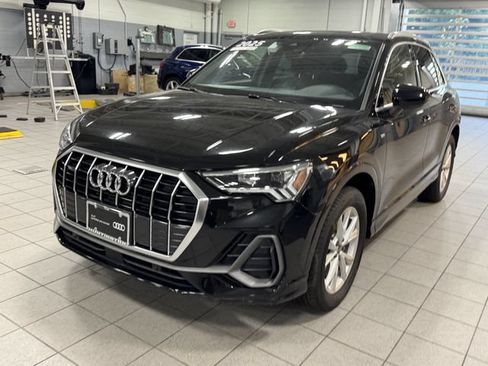 Certified 2025 Audi Q3 2.0T Premium AWD/4WD image 8