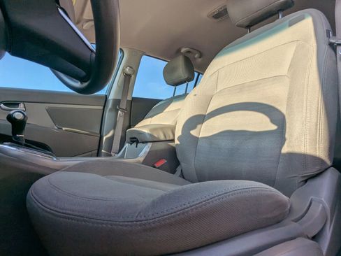 Used 2012 Kia Sportage LX w/ Convenience Pkg FWD image 18