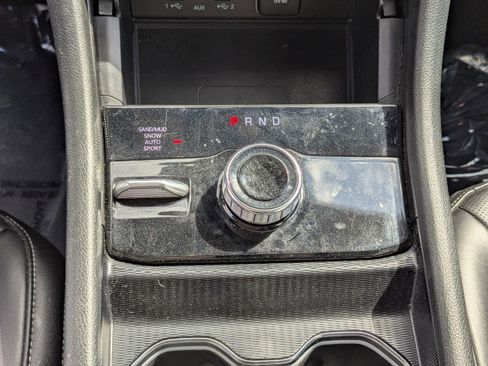 Used 2024 Jeep Grand Cherokee L Limited w/ Luxury Tech Group II image 27