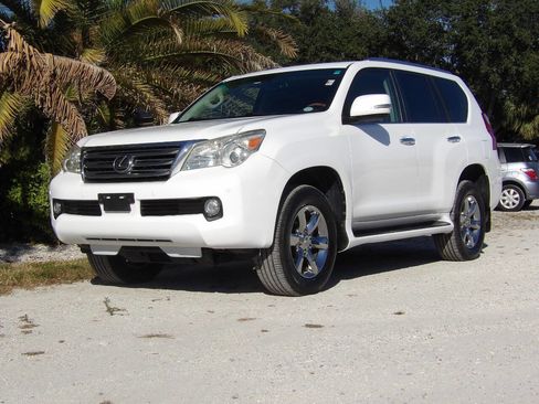 Used 2011 Lexus GX 460 Base AWD 4dr SUV image 1