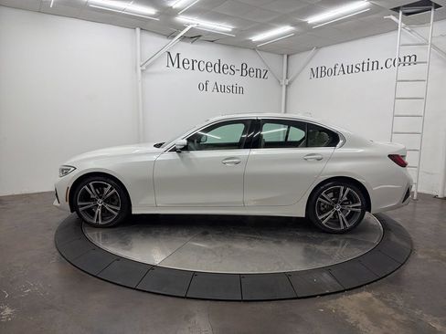 Used 2022 BMW 330i Sedan w/ Driving Assistance Package image 3