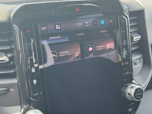 New 2026 RAM 2500 Tradesman AWD/4WD image 33