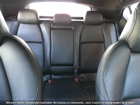 Used 2021 MAZDA MAZDA3 s image 22