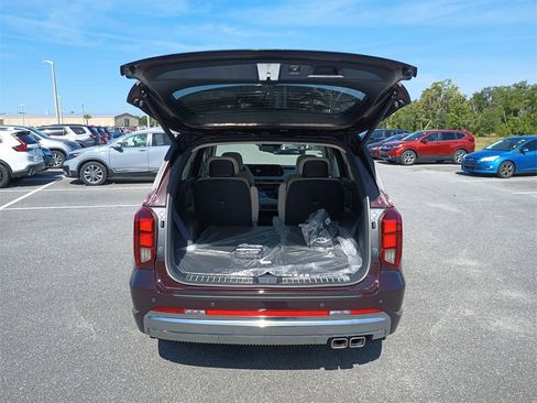 Used 2024 Hyundai Palisade Calligraphy image 17