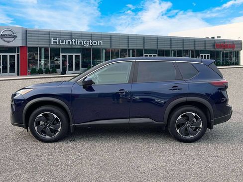 Certified 2026 Nissan Rogue SV AWD/4WD image 5