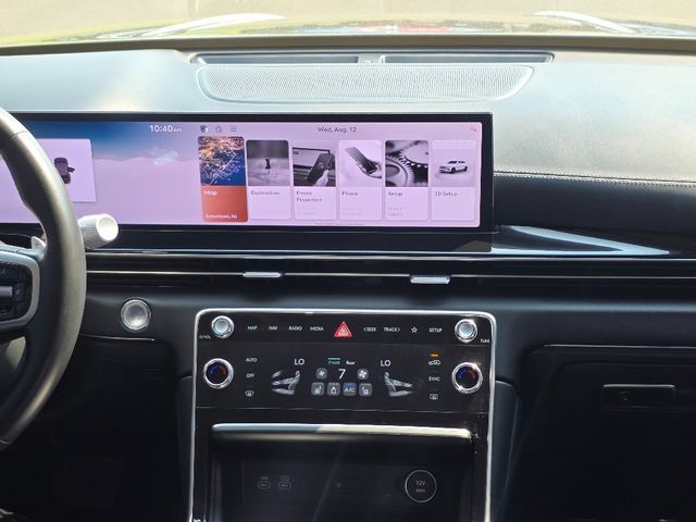 Used 2025 Genesis GV80 2.5T Standard AWD/4WD image 16