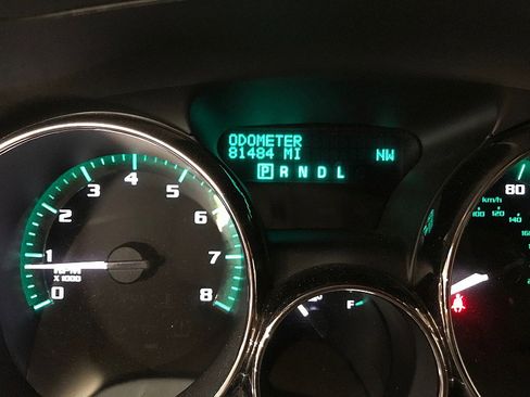 Used 2016 Buick Enclave Premium w/ Experience Buick Package FWD image 23