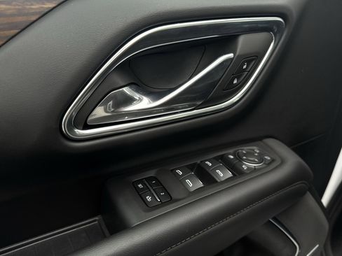 Certified 2024 Chevrolet Tahoe High Country image 24