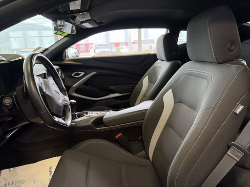 Used 2023 Chevrolet Camaro LT image 30