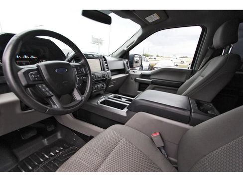 Used 2015 Ford F150 XLT w/ Equipment Group 301A Mid AWD/4WD image 31