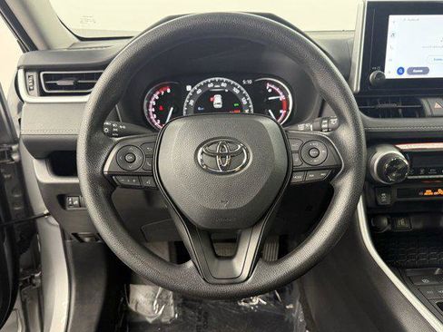Certified 2025 Toyota RAV4 XLE image 19