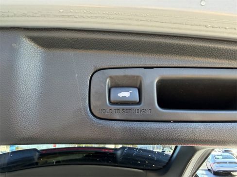 Used 2024 Honda CR-V Sport Touring image 10