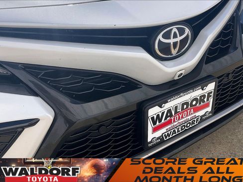 Used 2022 Toyota Camry XSE w/ Navigation Package image 35