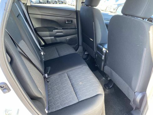 Used 2023 Mitsubishi Outlander Sport ES AWD/4WD image 23