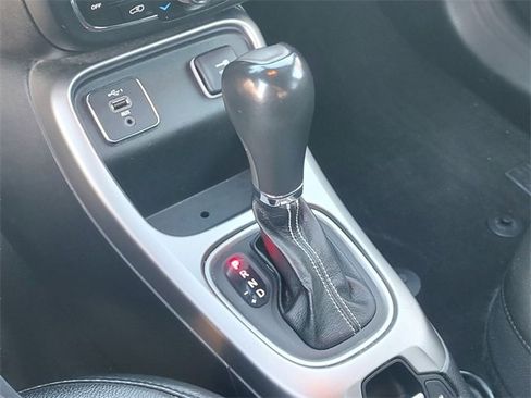 Certified 2021 Jeep Compass 80th Special Edition image 22