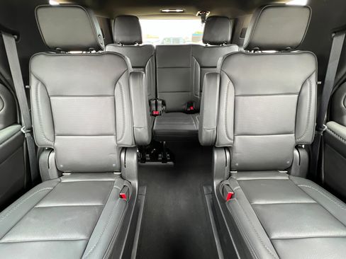 Used 2022 GMC Yukon Denali w/ Denali Premium Package AWD/4WD image 26