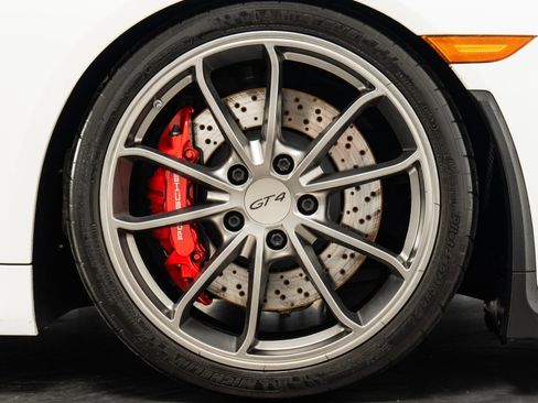 Used 2016 Porsche Cayman GT4 image 42
