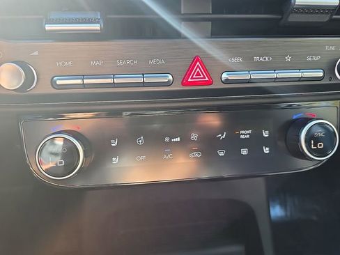 New 2026 Hyundai Palisade Limited FWD image 32