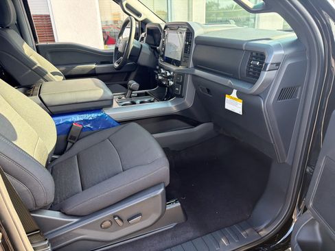 New 2026 Ford F150 XLT w/ Equipment Group 302A MID AWD/4WD image 9
