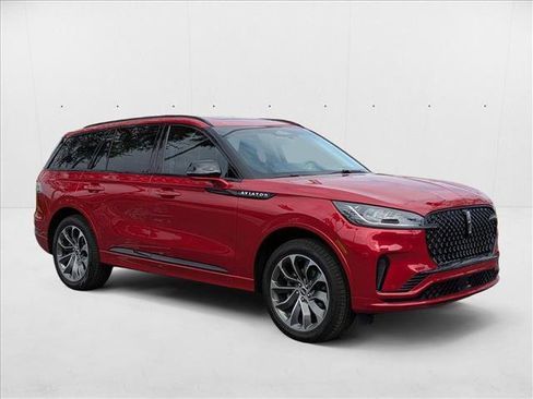 New 2025 Lincoln Aviator AWD w/ Jet Appearance Package image 6