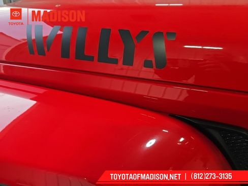 Used 2022 Jeep Gladiator Willys image 21