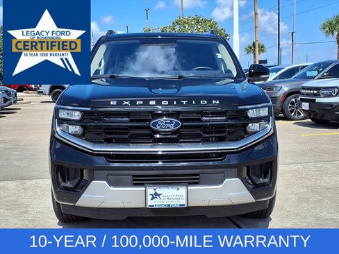 Used 2025 Ford Expedition Platinum AWD/4WD image 6