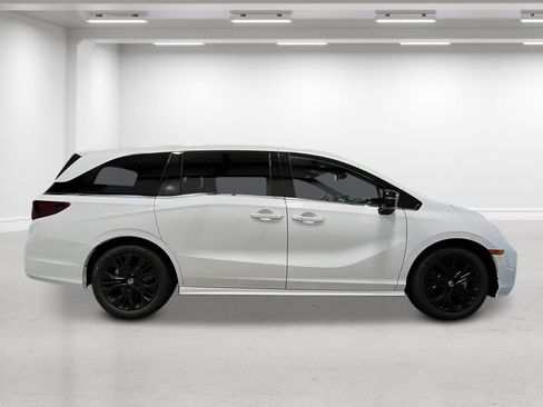 New 2026 Honda Odyssey Sport-L image 9