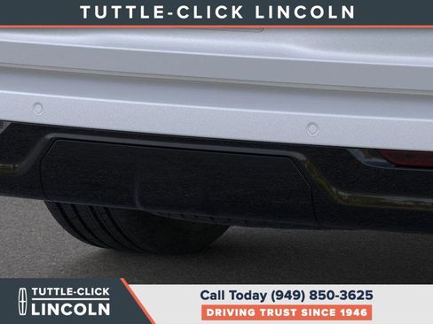 New 2026 Lincoln Navigator L Black Label image 23
