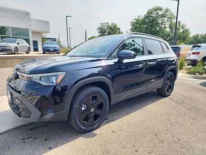 New 2025 Volkswagen Taos SE