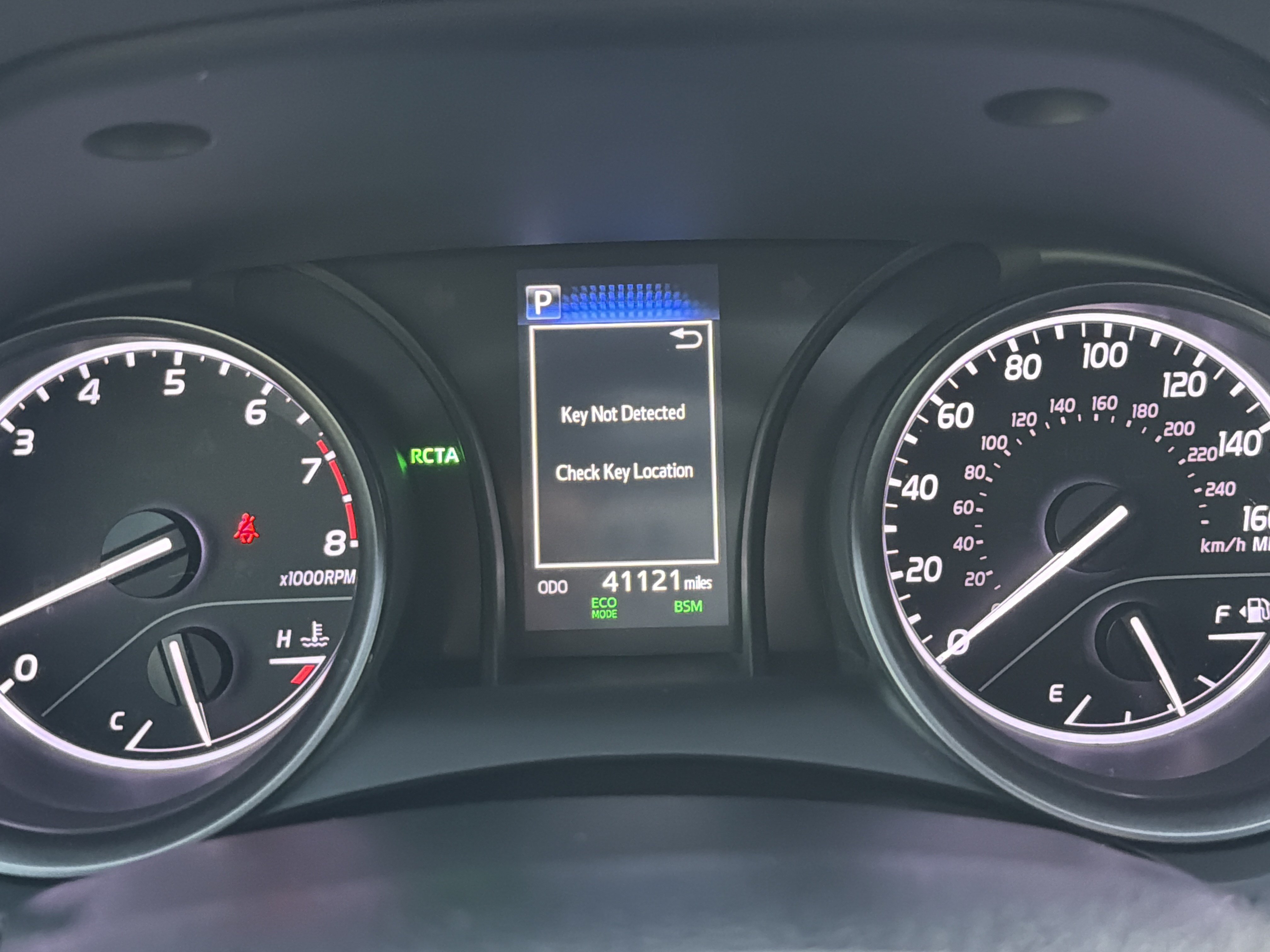 Used 2024 Toyota Camry SE w/ Convenience Package FWD image 21