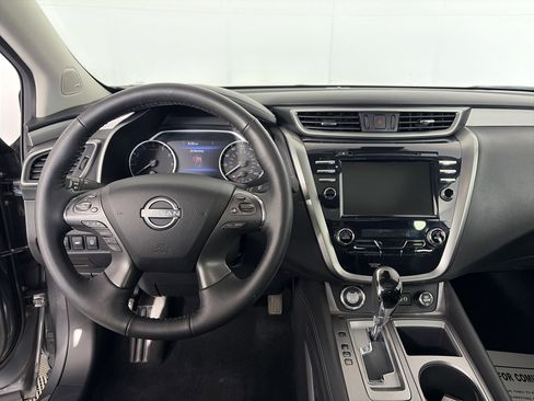 Used 2024 Nissan Murano SL AWD/4WD image 3