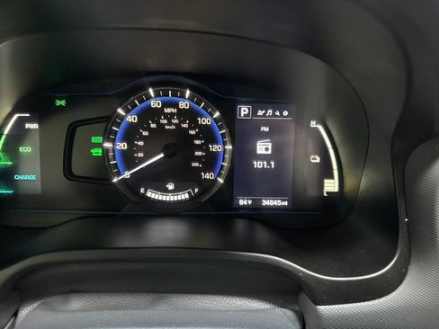 Used 2018 Hyundai Ioniq Blue FWD image 19