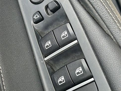 Used 2021 BMW 540i w/ Premium Package image 24