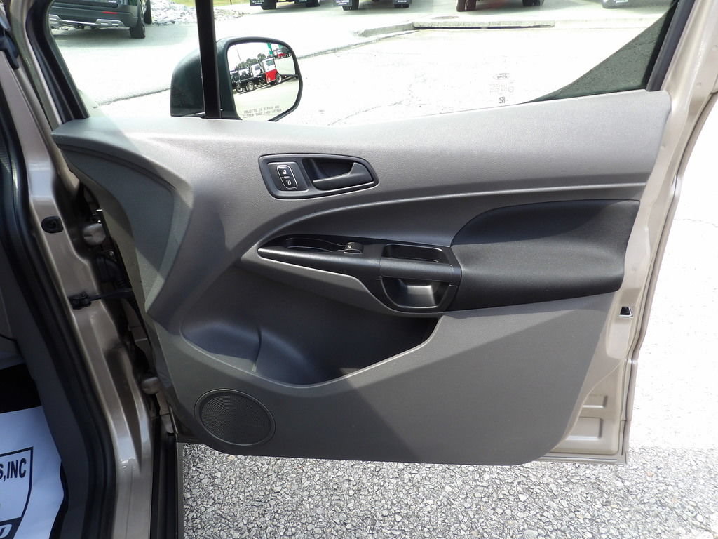 Used 2020 Ford Transit Connect XL FWD image 35