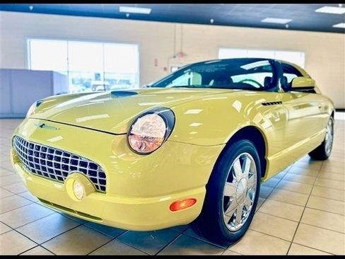 Used 2002 Ford Thunderbird image 1