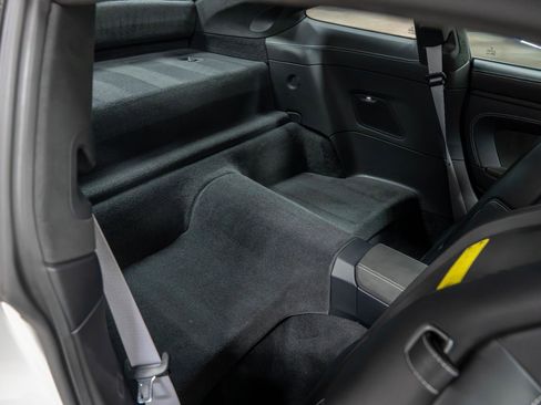 Used 2022 Porsche 911 GT3 image 92