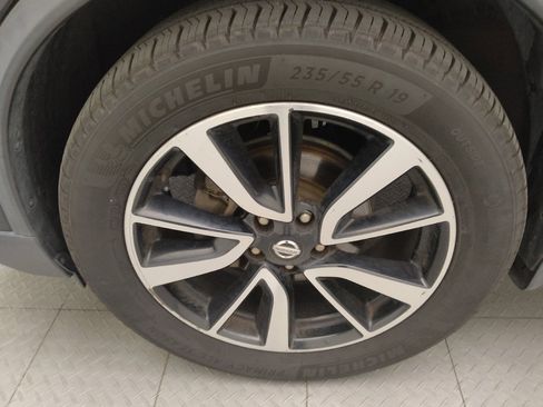 Used 2017 Nissan Rogue SL w/ SL Premium Package AWD/4WD image 31